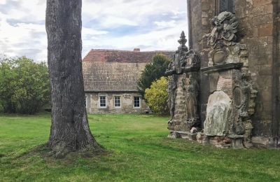 Historische Immobilie kaufen 06279 Schraplau, Kirchplatz 2, Sachsen-Anhalt, Außenansicht