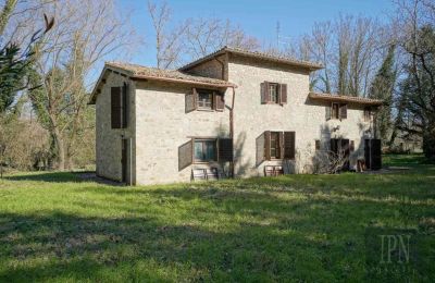 Landhaus kaufen 06019 Pierantonio, Umbrien, Außenansicht
