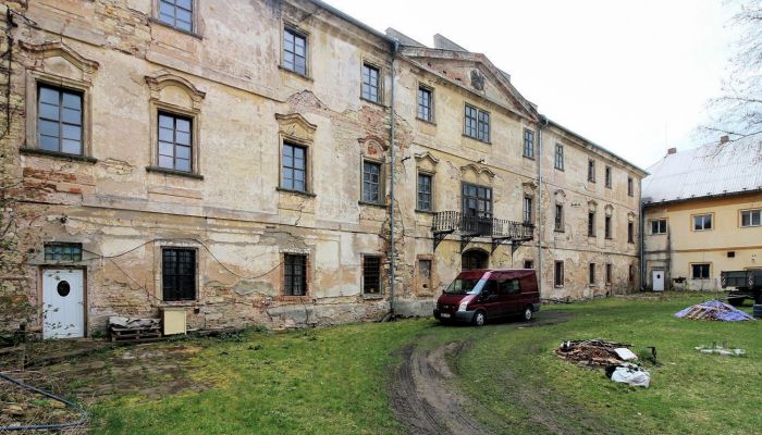 Schloss Surroundings of Prague 3