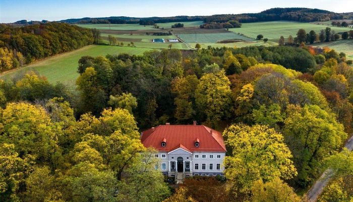 Schloss kaufen Sławnikowice, Niederschlesien,  Polen, 1