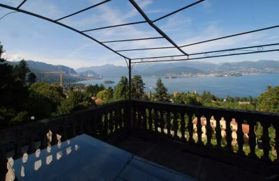 Historische Villa kaufen 28838 Stresa, Piemont, Terrasse