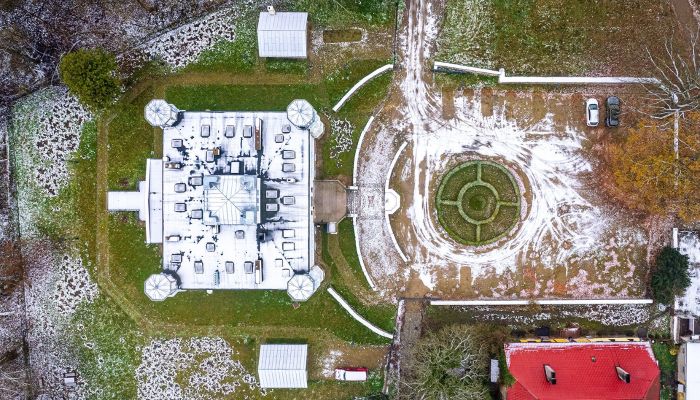 Wohnung in historischem Gebäude kaufen Lubiechowo, Westpommern,  Polen