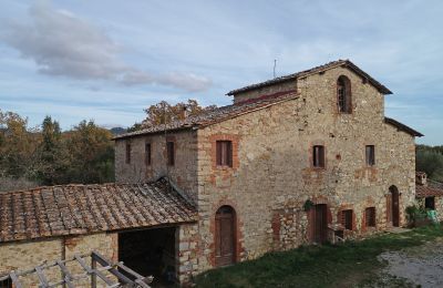 Landhaus kaufen Gaiole in Chianti, Toskana, RIF 3073 Blick auf Gebäude