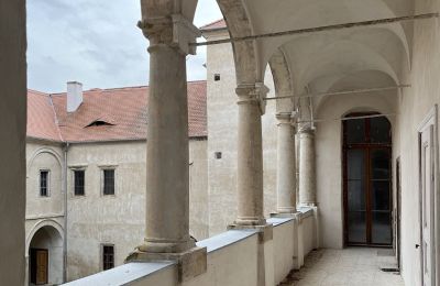 Schloss kaufen Štětí, Ústecký kraj, Arkade