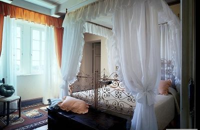 Historische Villa kaufen Lari, Toskana, Schlafzimmer