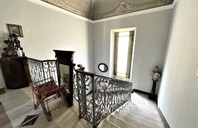 Historische Villa kaufen Verbano-Cusio-Ossola, Intra, Piemont, Treppe