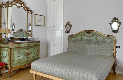 Historische Villa kaufen Verbania, Piemont, Schlafzimmer