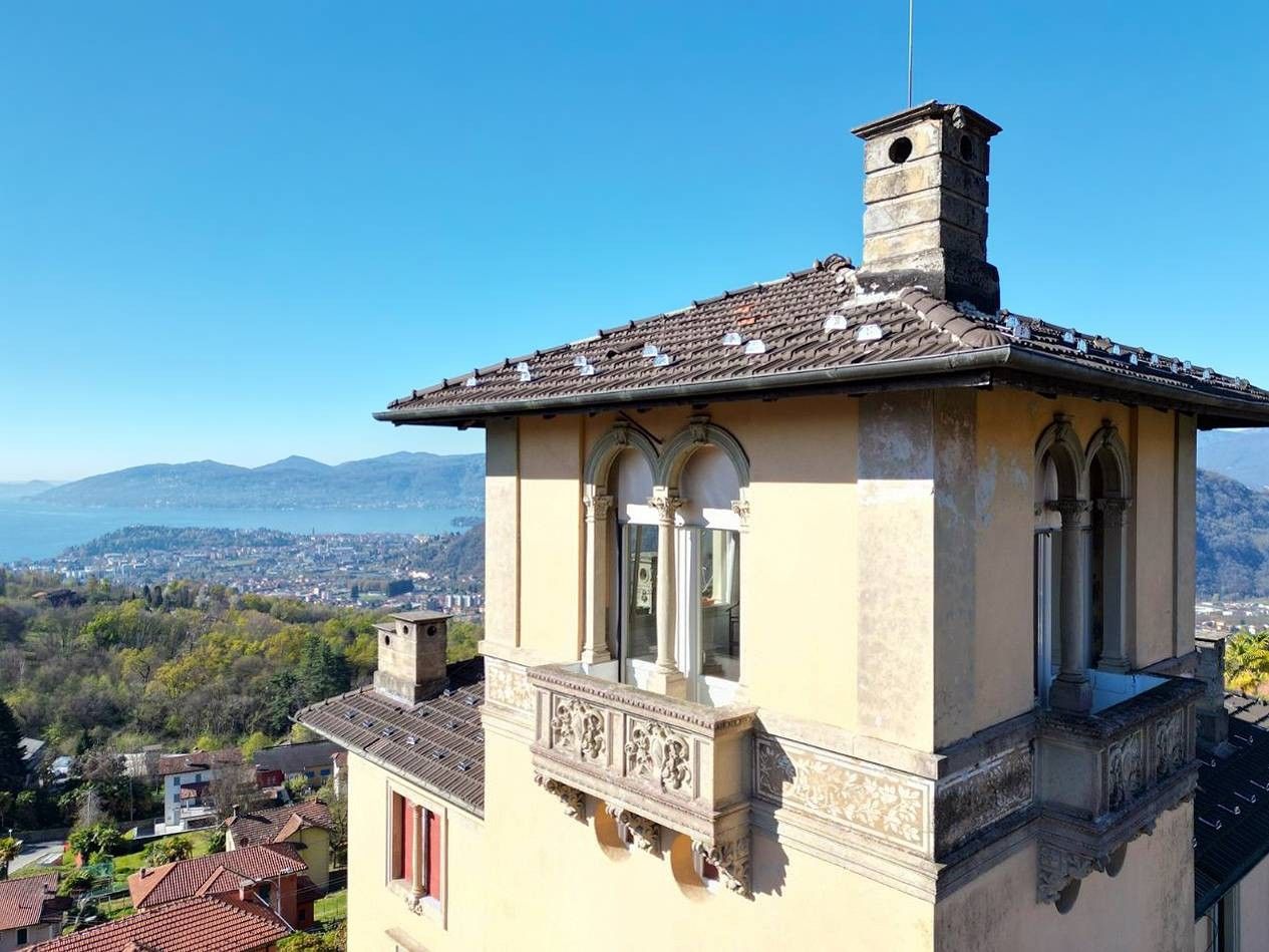 Fotos Wohnen in Jugendstilvilla mit Seeblick, Turm-Schlafzimmer, Garage und Garten