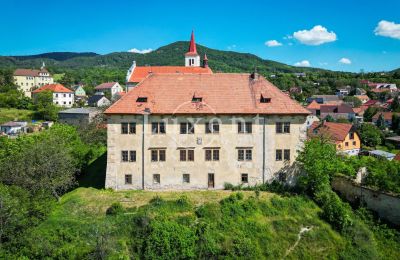 Schloss kaufen Žitenice, Zámek Žitenice, Ústecký kraj, Rückseite