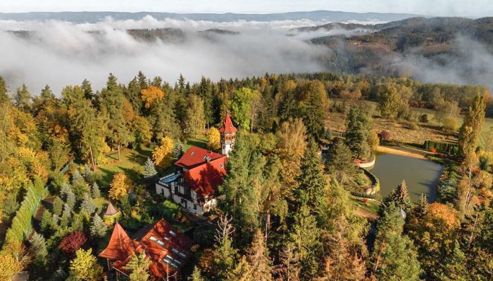 Schloss kaufen Karlovy Vary, Karlovarský kraj,  Tschechische Republik