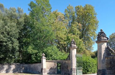 Schloss kaufen Saint-Bertrand-de-Comminges, Okzitanien, Zufahrt