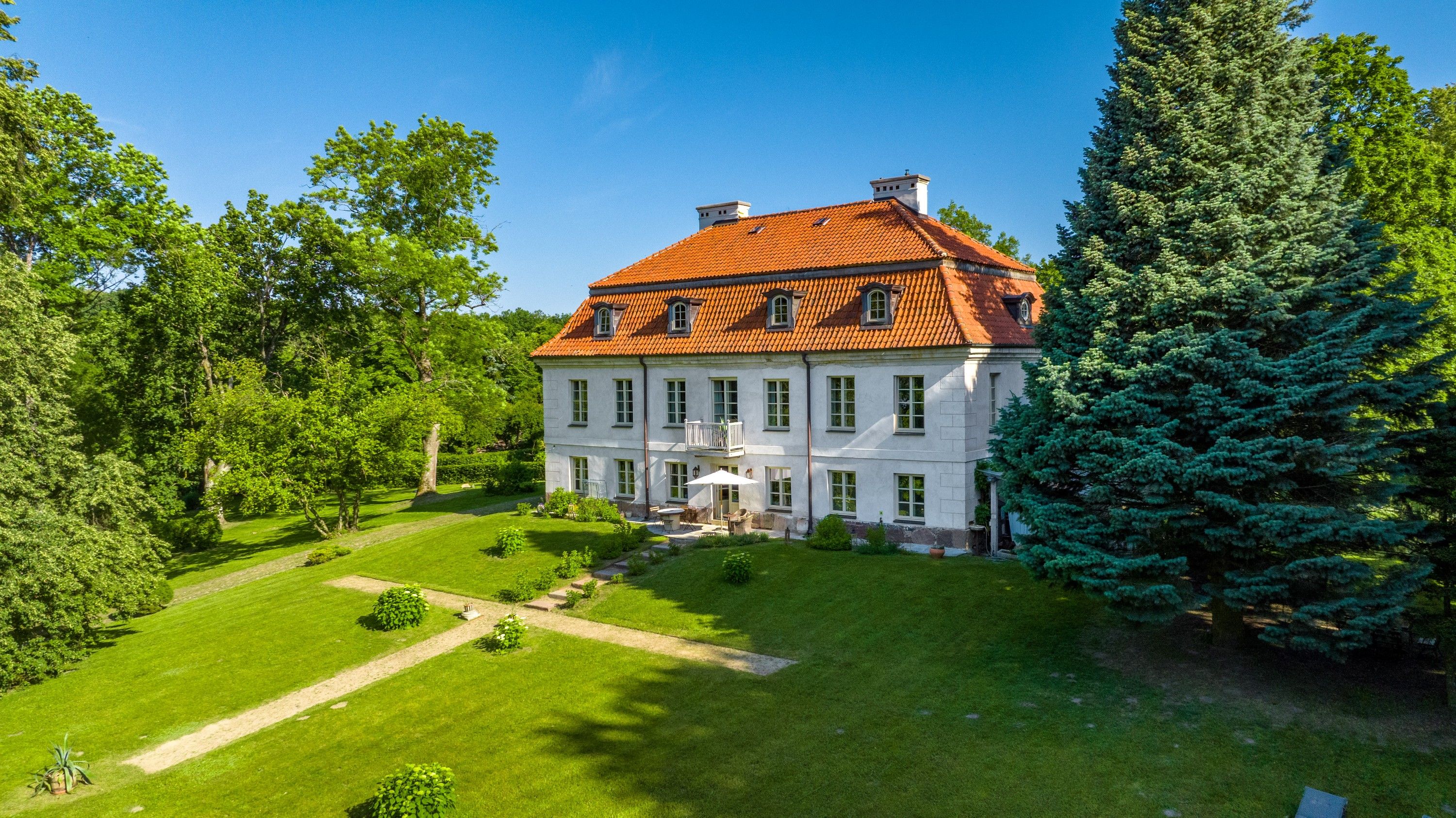 Fotos Barockes Herrenhaus der Familie von Dohna in Dawidy