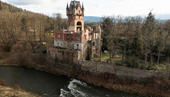 Schloss Bobrów 4