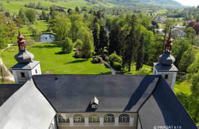Charakterimmobilien, Schloss in Ostböhmen - Attraktiver Standort für Fachärzte oder Hotelbetreiber