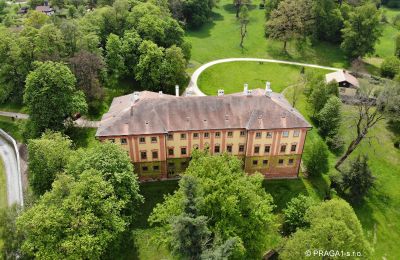 Schloss kaufen Kraj Vysočina, Drohnenfoto
