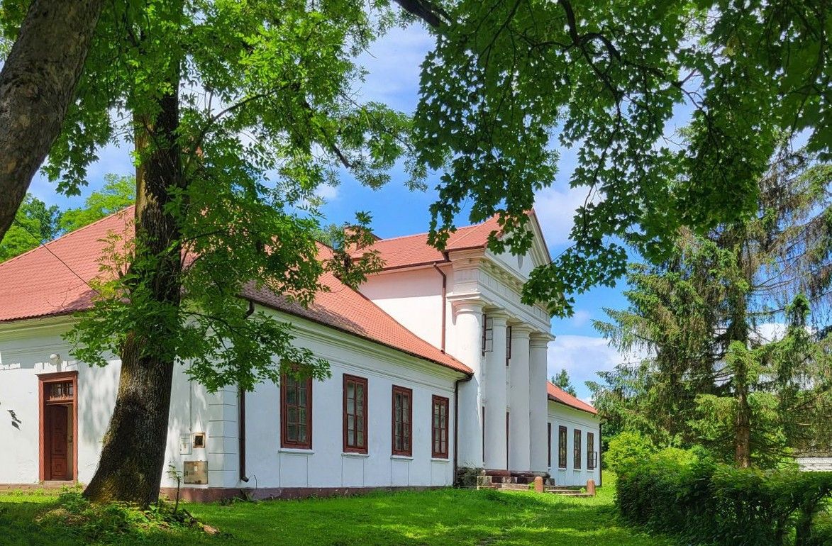 Fotos Zauberhaftes Herrenhaus in Rożnów - provisionsfrei