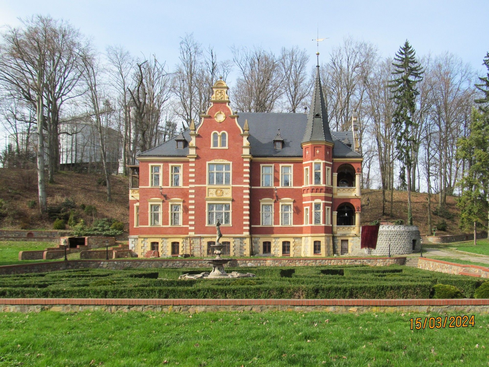 Fotos Historische Villa in Niederschlesien: Pałacyk w Ziębicach