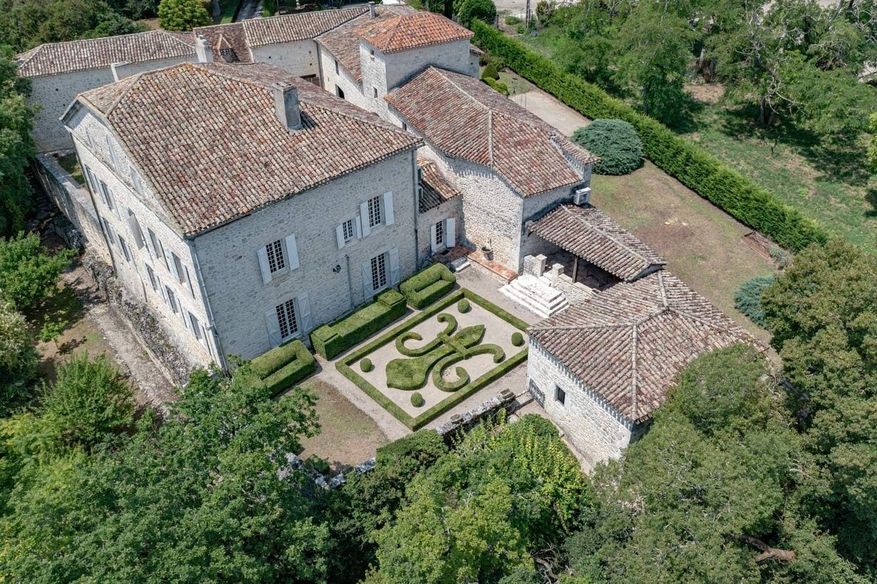 Fotos Kleine Burg in Südfrankreich, Tarn-et-Garonne