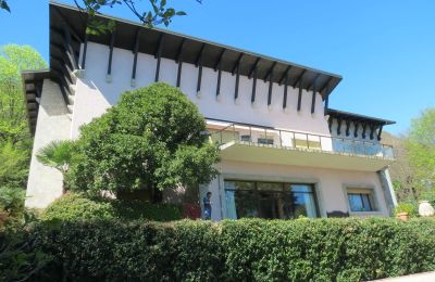 Historische Villa kaufen Belgirate, Piemont, Foto 2/43