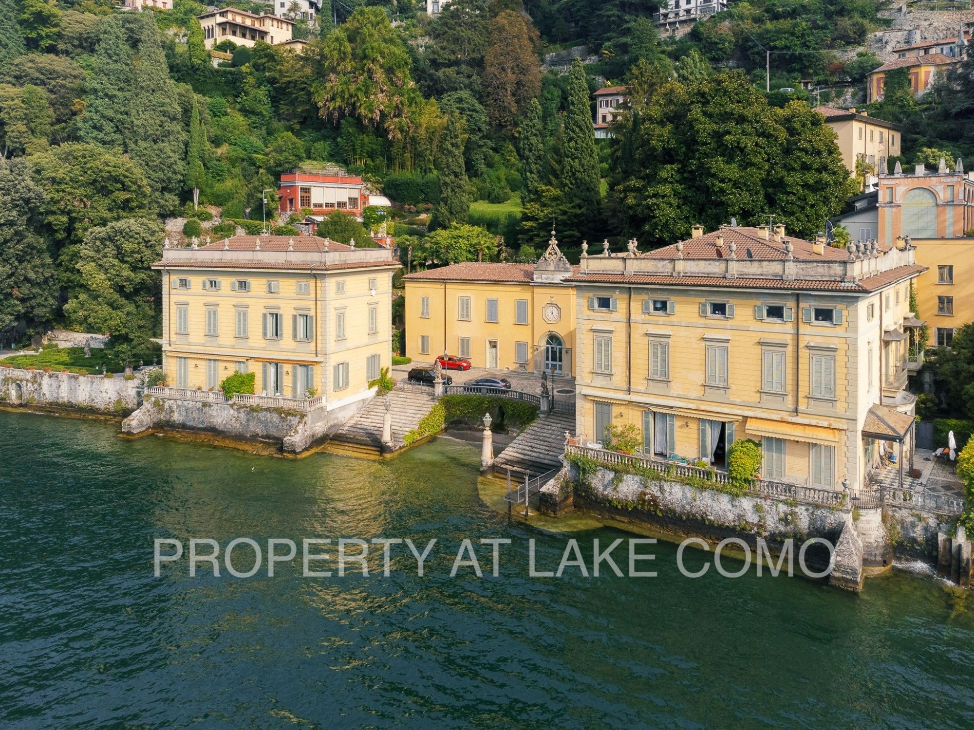 Fotos Wohnung in der Villa Taverna: Direkt am Wasser in Torno am Comer See