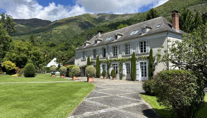 Herrenhaus/Gutshaus kaufen Lourdes, Okzitanien,  Frankreich