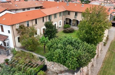 Herrenhaus/Gutshaus Pombia, Piemont