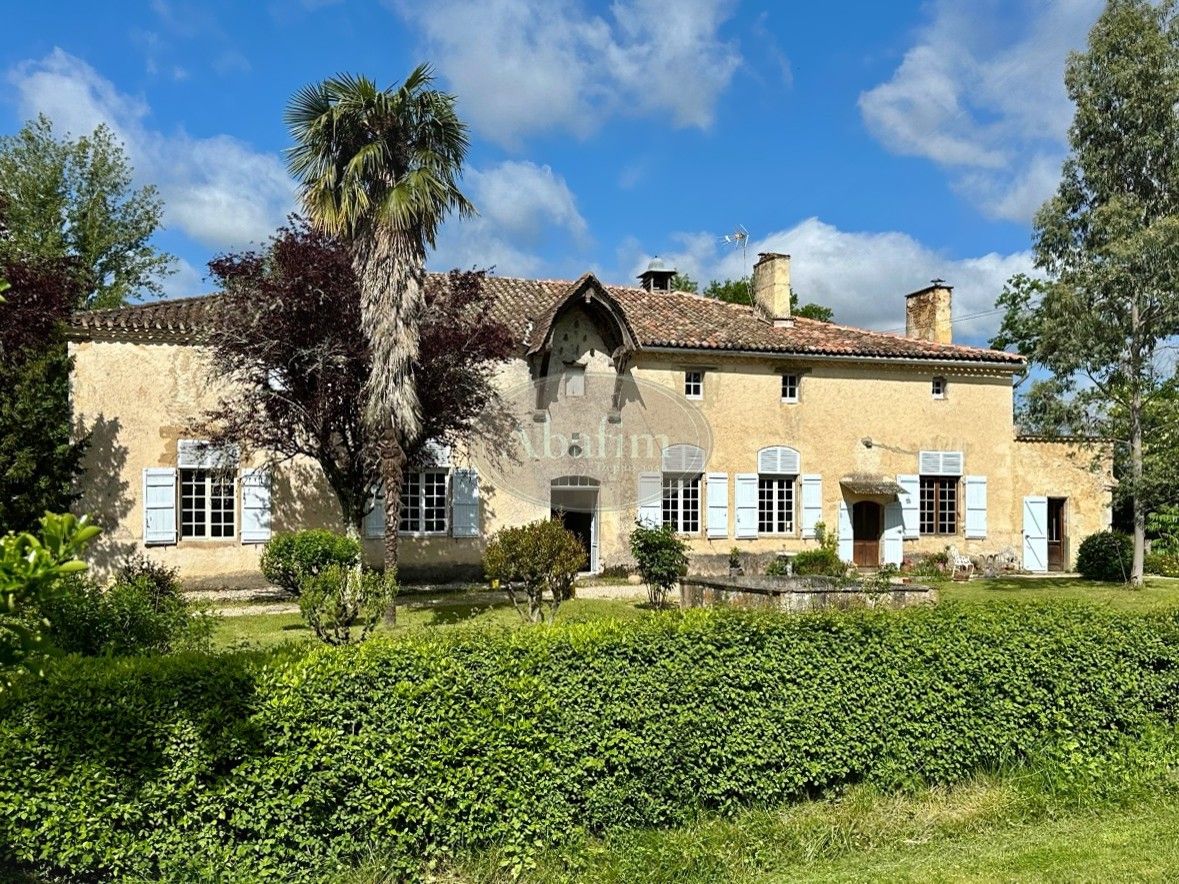 Fotos Herrenhaus mit großem See bei Eauze, 16 Hektar