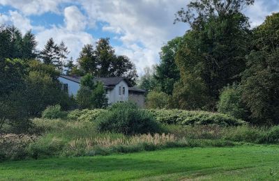 Herrenhaus/Gutshaus kaufen 18461 Grenzin, Mecklenburg-Vorpommern, Lage