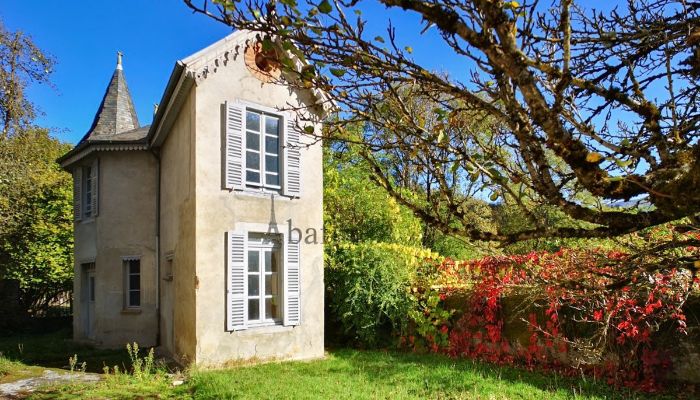 Herrenhaus/Gutshaus Bagnères-de-Luchon 3