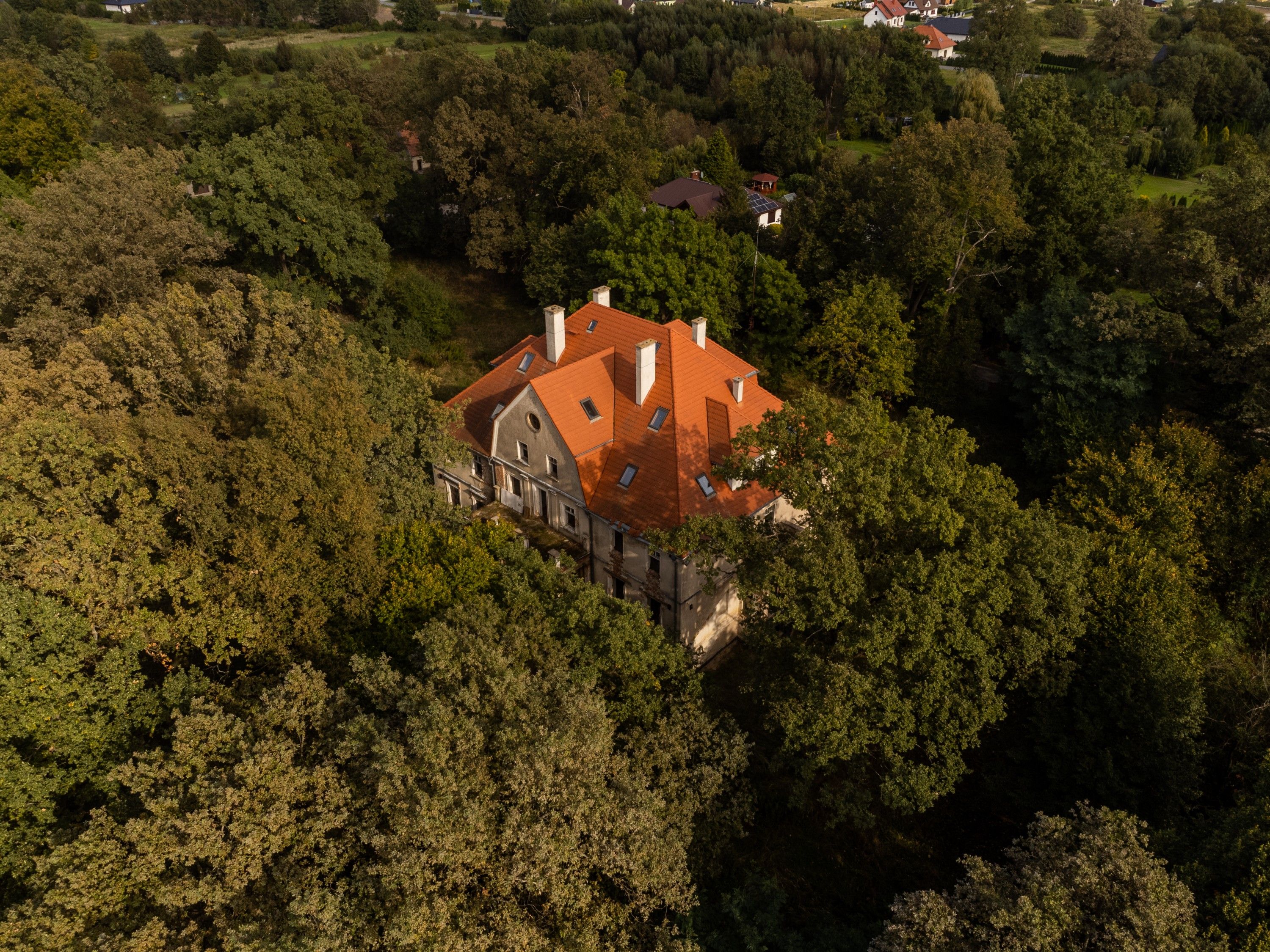 Fotos Sanierungsbedürftiges Landschloss in Polen