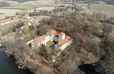 Burg kaufen Witostowice, Niederschlesien, Drohnenfoto