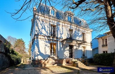 Historische Villa kaufen Bourg-la-Reine, Île-de-France, Foto 1/15