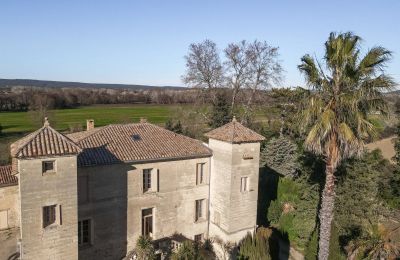 Herrenhaus/Gutshaus kaufen Uzès, Okzitanien, Drohnenfoto