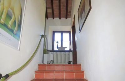 Landhaus kaufen Montecatini Val di Cecina, Toskana, Treppe