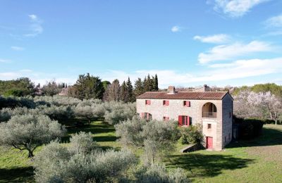 Landhaus kaufen Uzès, Okzitanien, Drohnenfoto