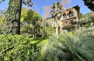 Apartment in historischem Gebäude kaufen Menton, Provence-Alpes-Côte d'Azur, Außenansicht