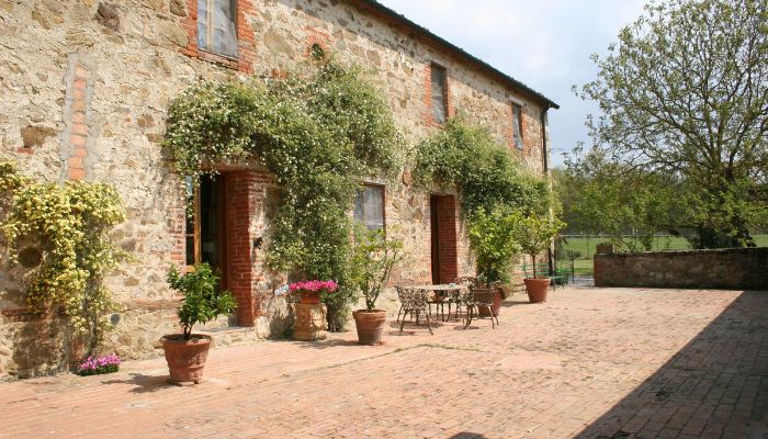 Landhaus kaufen Arezzo, Toskana,  Italien