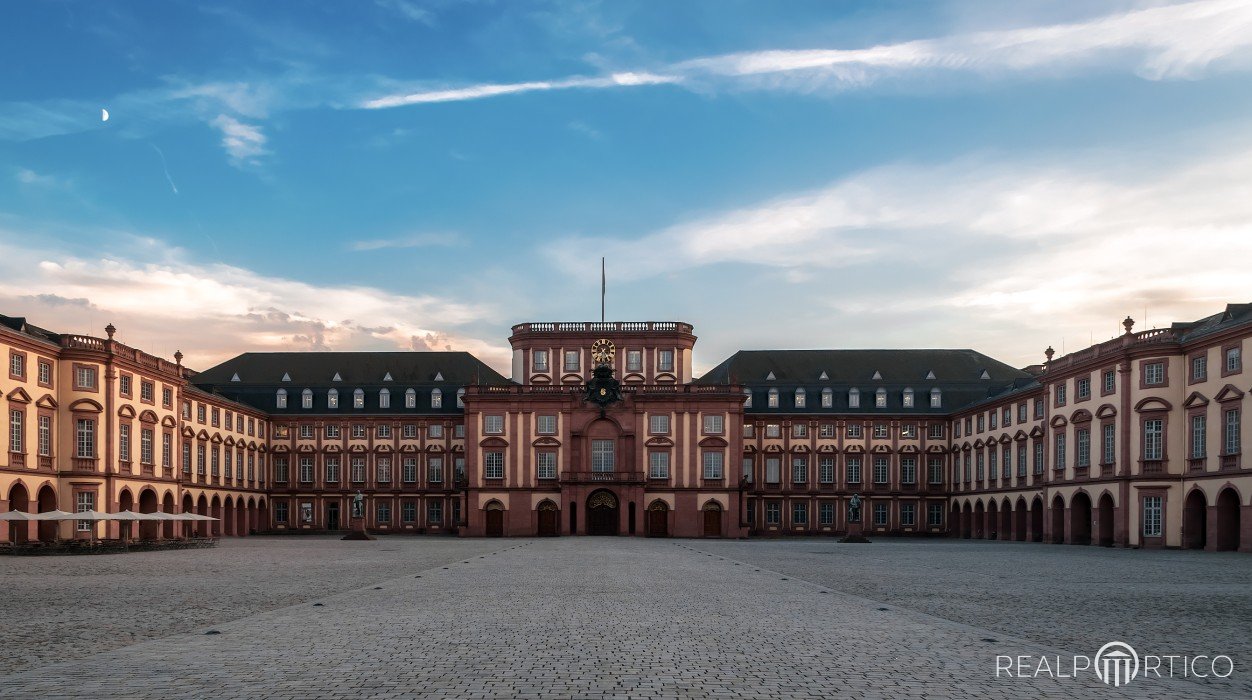 Barockschloss Mannheim - Ehrenhof, Mannheim