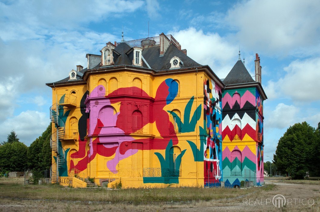 Pressigny-les-Pins: Château de la Vallette (Kunstprojekt), Pressigny-les-Pins