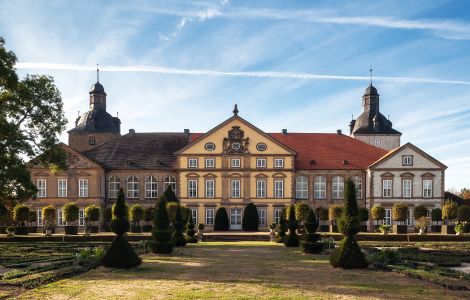  - Schloss Hundisburg