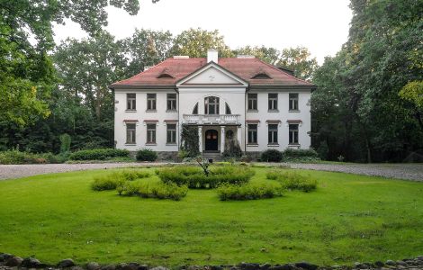 Podkowa Leśna, Gołębia - Podkowa Leśna: Villa Stawisko