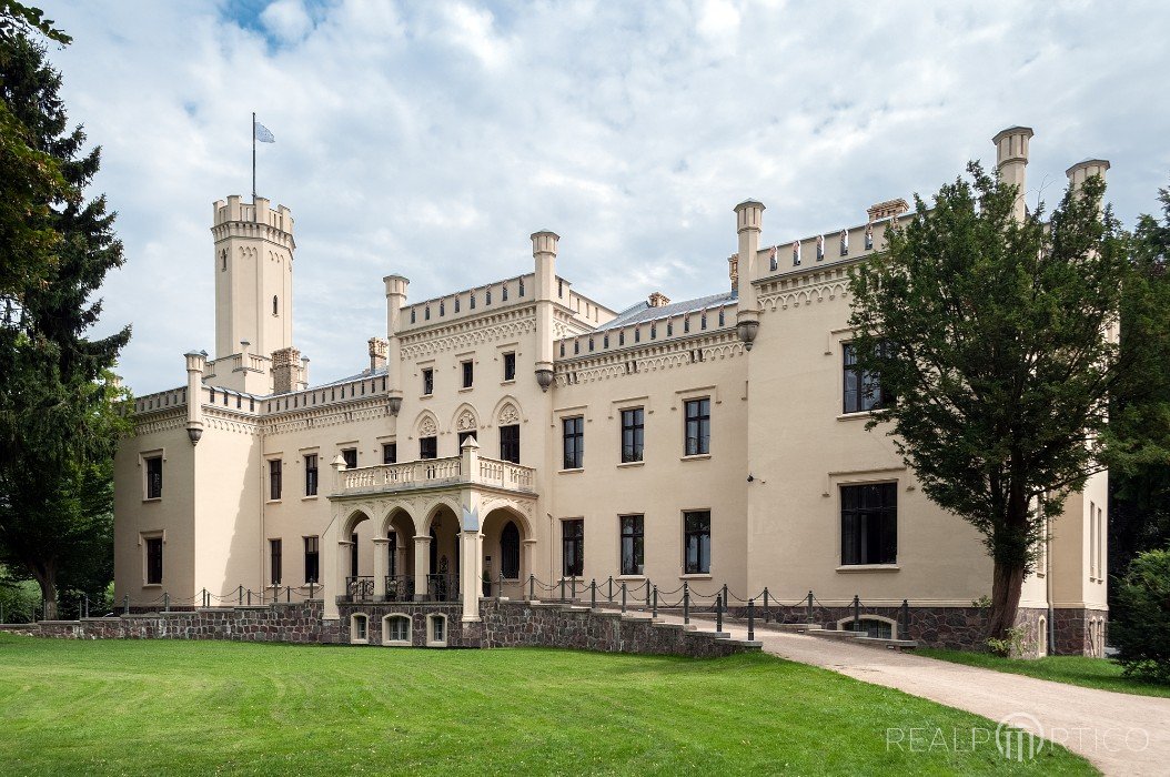 Schloss Reichenow, Reichenow